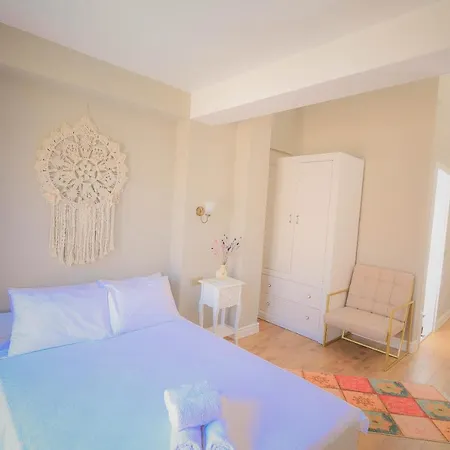 9 Boutique Alaçatı