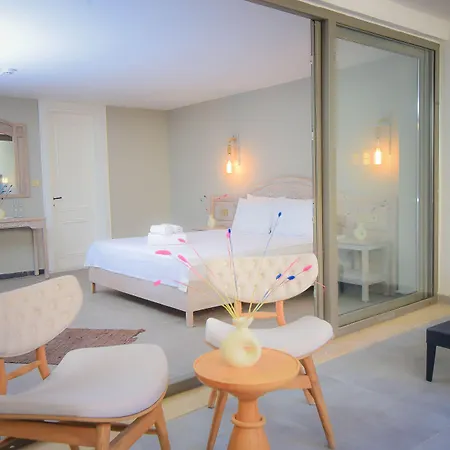 9 Boutique * Alacati